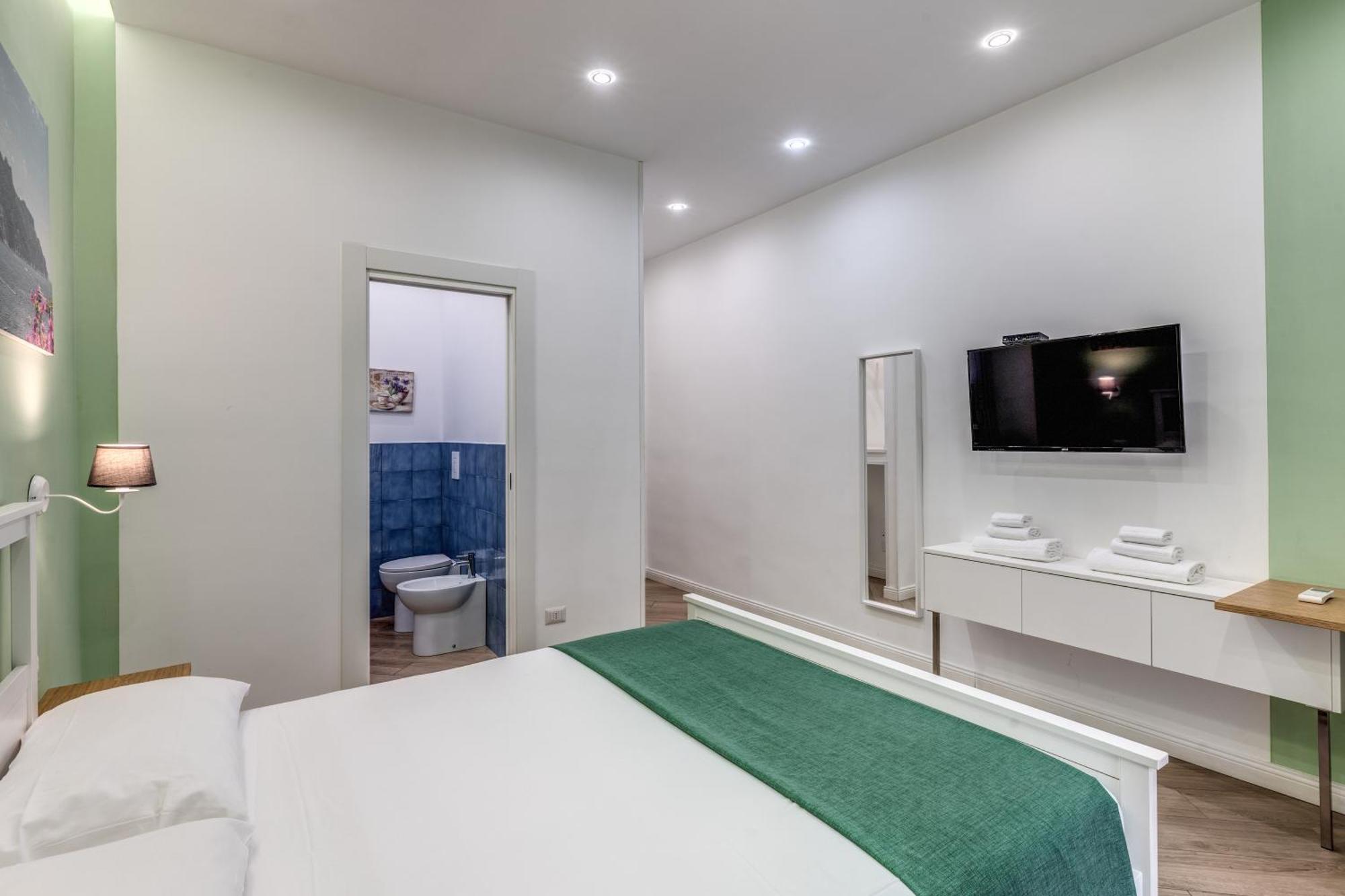 Casa Galu' Bed & Breakfast เนเปิลส์ ภายนอก รูปภาพ